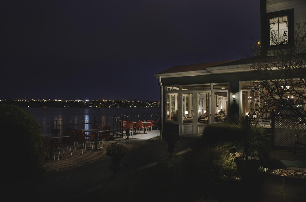 Goeliche Hotel Et Appartement Saint-Laurent-de-l'ile d'Orleans Экстерьер фото