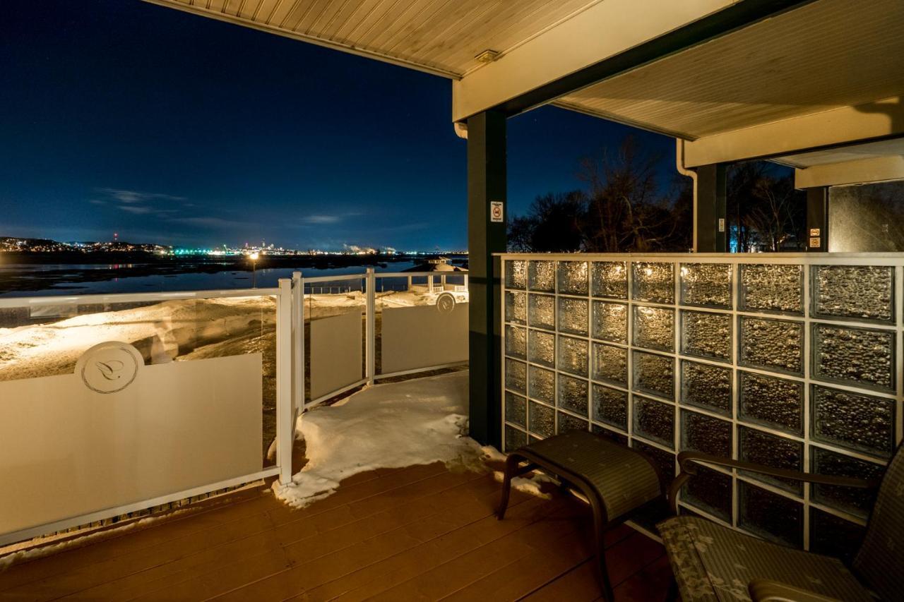 Goeliche Hotel Et Appartement Saint-Laurent-de-l'ile d'Orleans Экстерьер фото