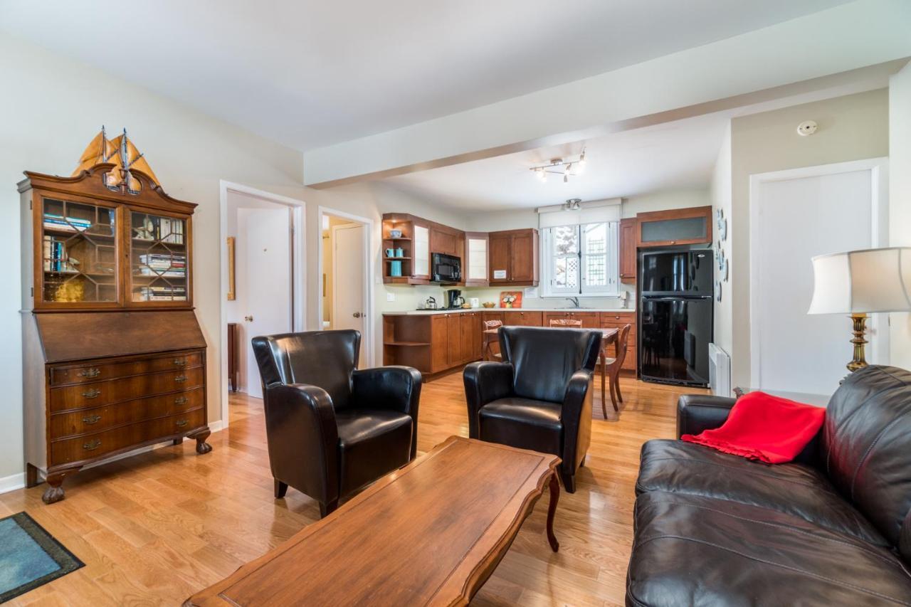 Goeliche Hotel Et Appartement Saint-Laurent-de-l'ile d'Orleans Экстерьер фото