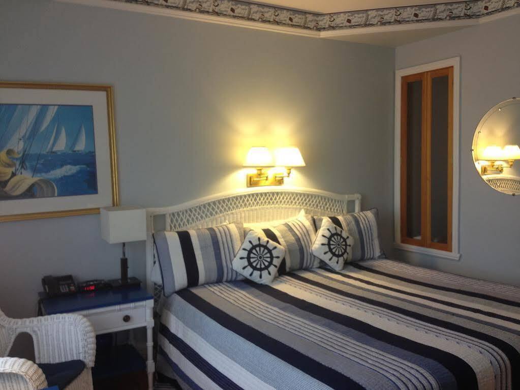 Goeliche Hotel Et Appartement Saint-Laurent-de-l'ile d'Orleans Экстерьер фото